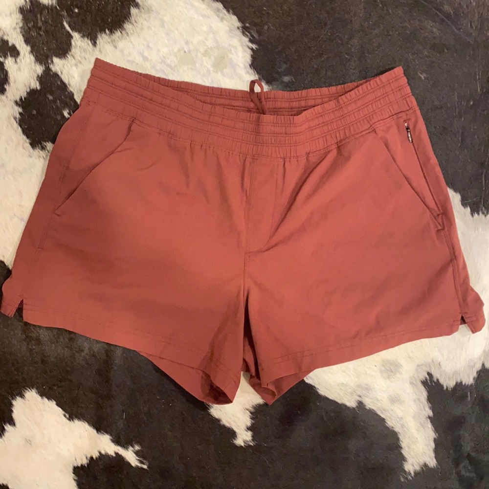 Old Navy work out shorts